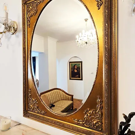 The Executive Escape * Sofie